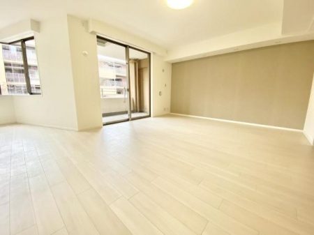 ���r���O�@-