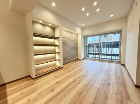 ���r���O�@-